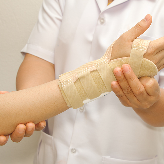 各種リハビリテーションの画像